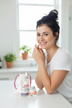 Load image into Gallery viewer, MINI SKINCARE SET
