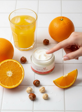 Load image into Gallery viewer, SWEET ORANGE + HAZELNUT FACE MOISTURISER
